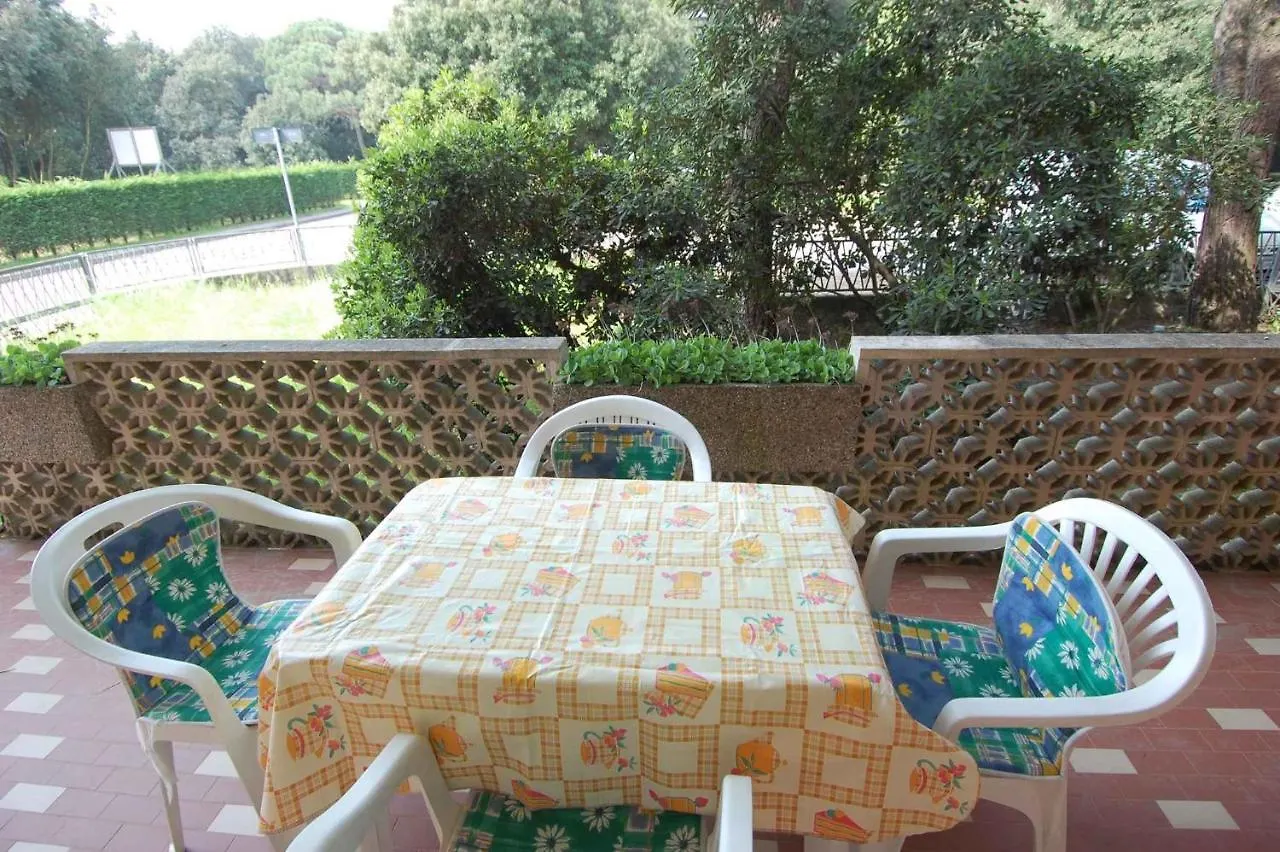 Apartments In Rosolina Mare 24876 Italia